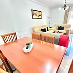 Apartman 2 Bedroom In Puerto Marina