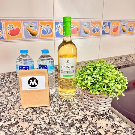 2 Bedroom In Puerto Marina Apartment *