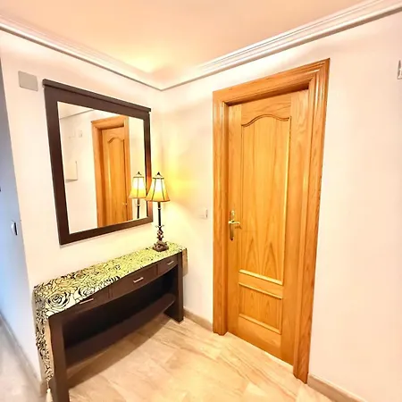 Apartment 2 Bedroom In Puerto Marina *