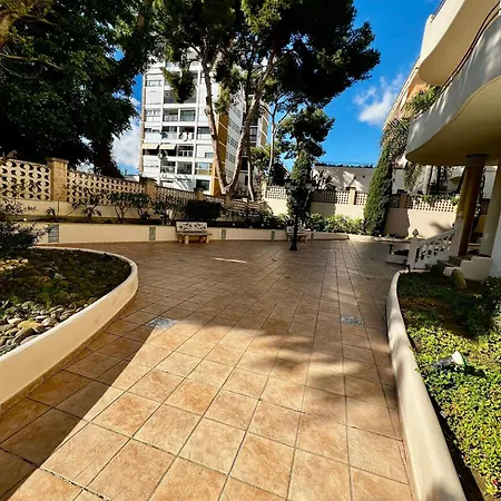 2 Bedroom In Puerto Marina *