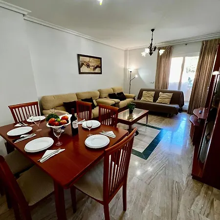 Apartment 2 Bedroom In Puerto Marina *